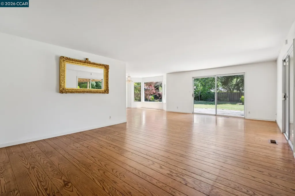 304 Willoughby Court Lafayette CA 94549
