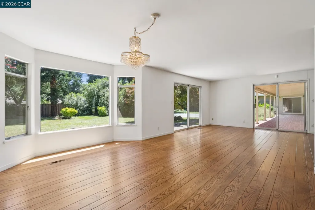 304 Willoughby Court Lafayette CA 94549