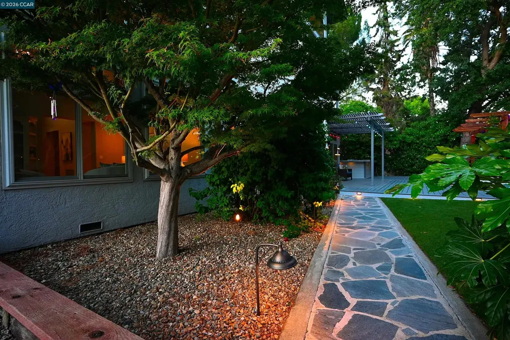 35 Harmony Lane Walnut Creek CA 94597