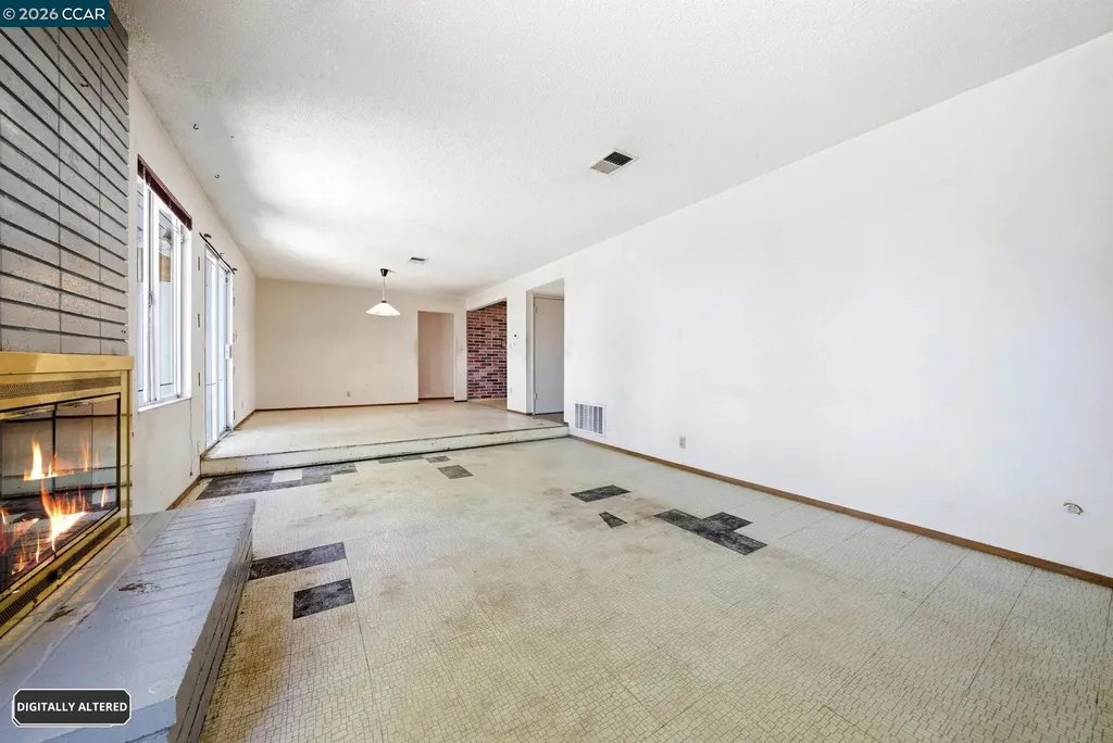 2261 Del Monte Drive San Pablo CA 94806