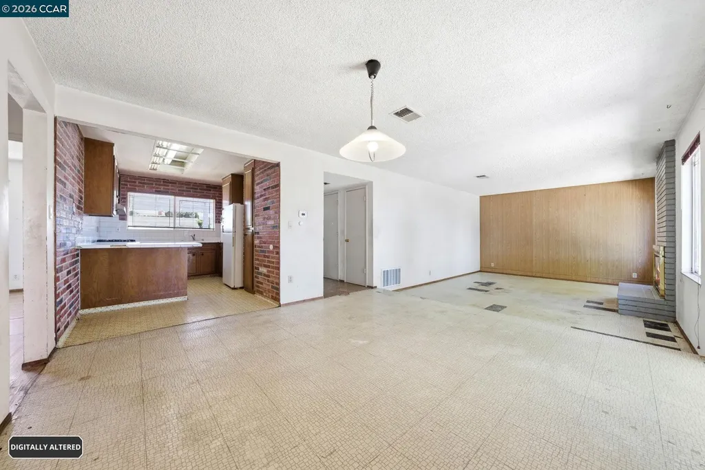 2261 Del Monte Drive San Pablo CA 94806