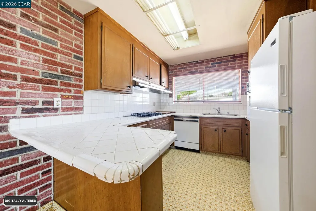 2261 Del Monte Drive San Pablo CA 94806