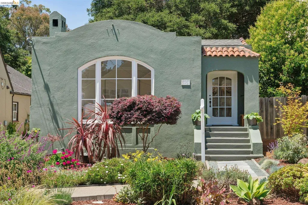 3101 Sheffield Avenue Oakland CA 94602