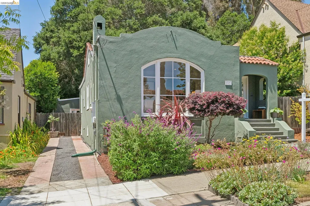 3101 Sheffield Avenue Oakland CA 94602