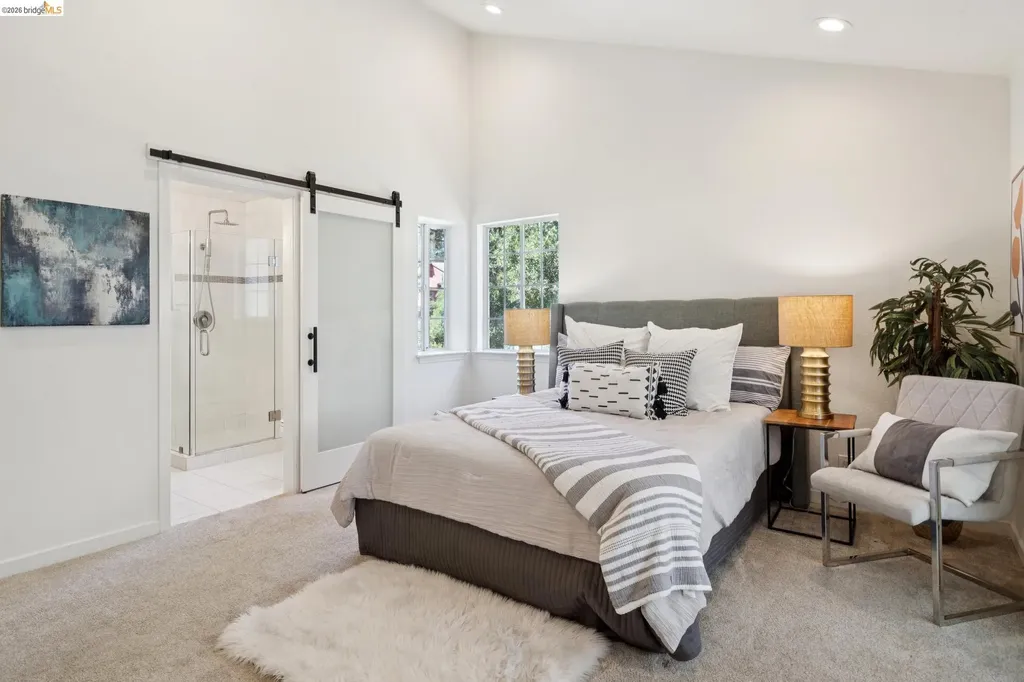 2170 Arrowhead Drive Oakland CA 94611