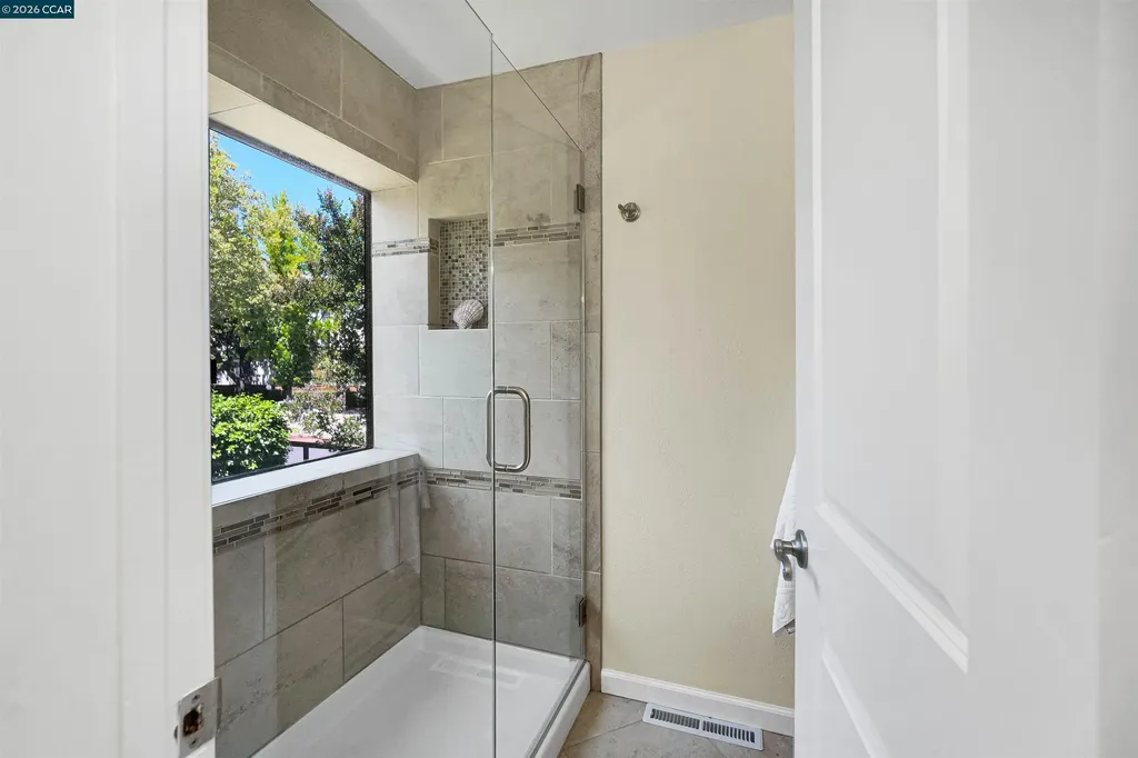 1280 Honey Trail Walnut Creek CA 94597