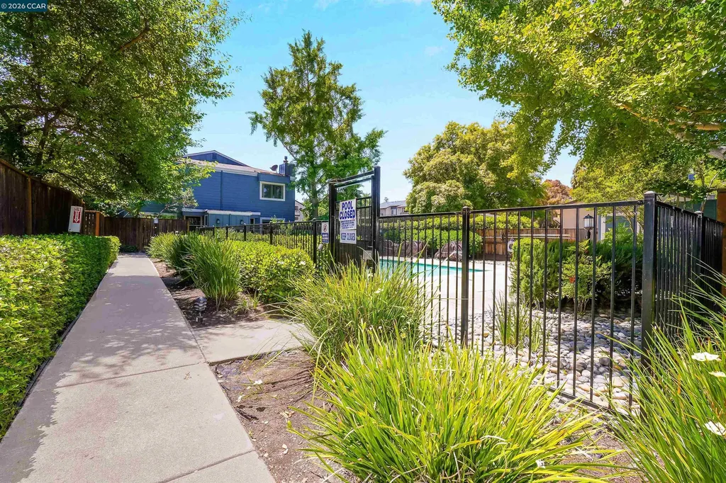1280 Honey Trail Walnut Creek CA 94597