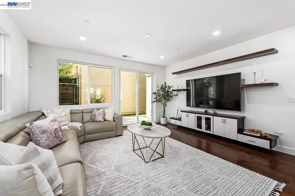 4247 Healdsburg Way Dublin CA 94568