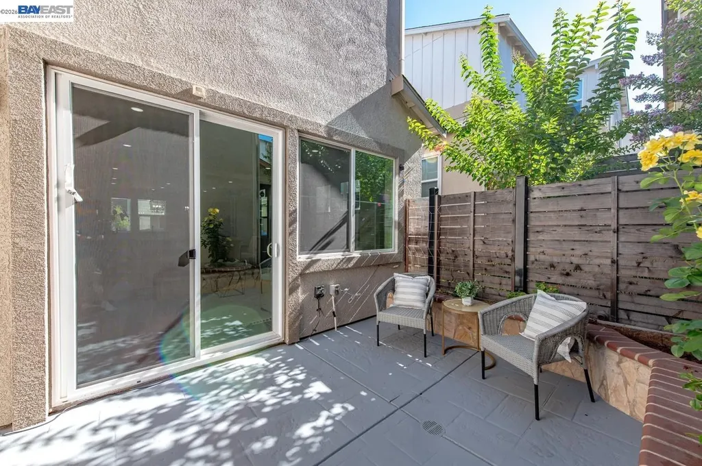 4247 Healdsburg Way Dublin CA 94568