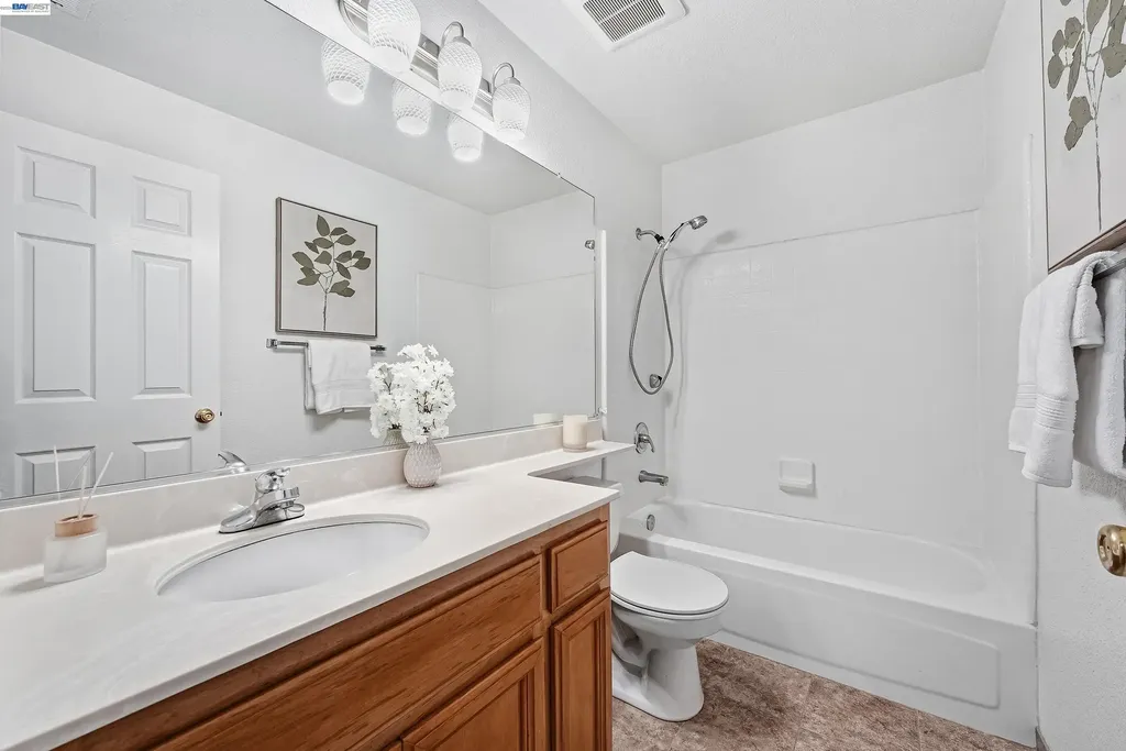 6139 Capriana Common Fremont CA 94555