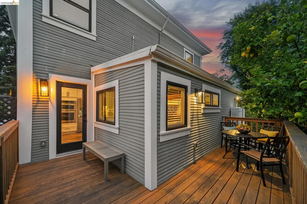 1906 Delaware Street Berkeley CA 94709