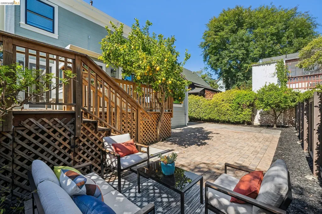1906 Delaware Street Berkeley CA 94709