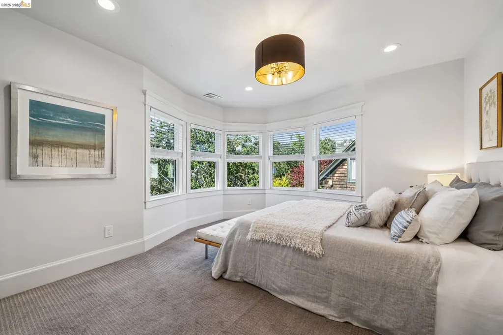 1906 Delaware Street Berkeley CA 94709
