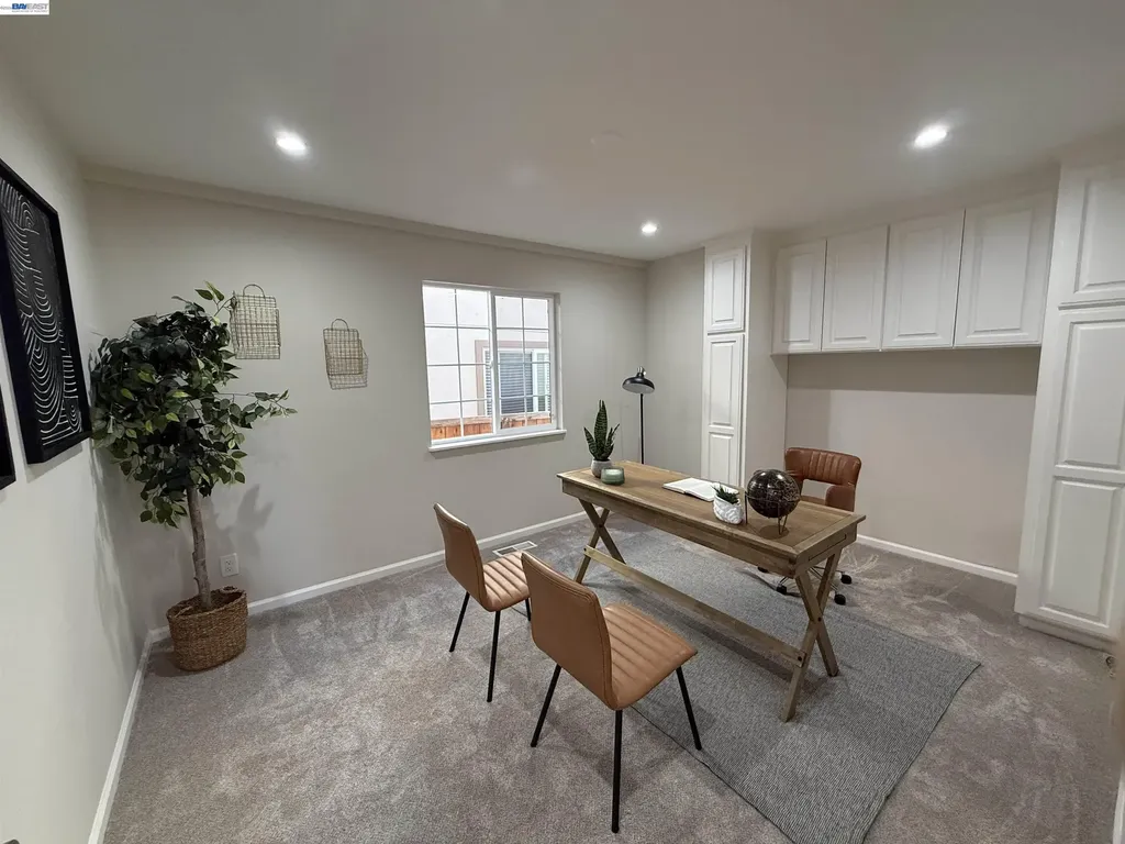 3933 Midvale Avenue Oakland CA 94602