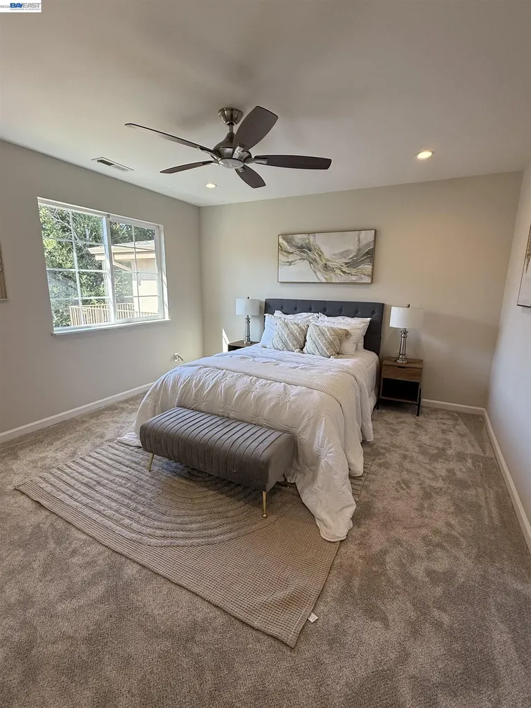 3933 Midvale Avenue Oakland CA 94602