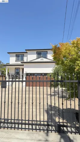 3933 Midvale Avenue Oakland CA 94602