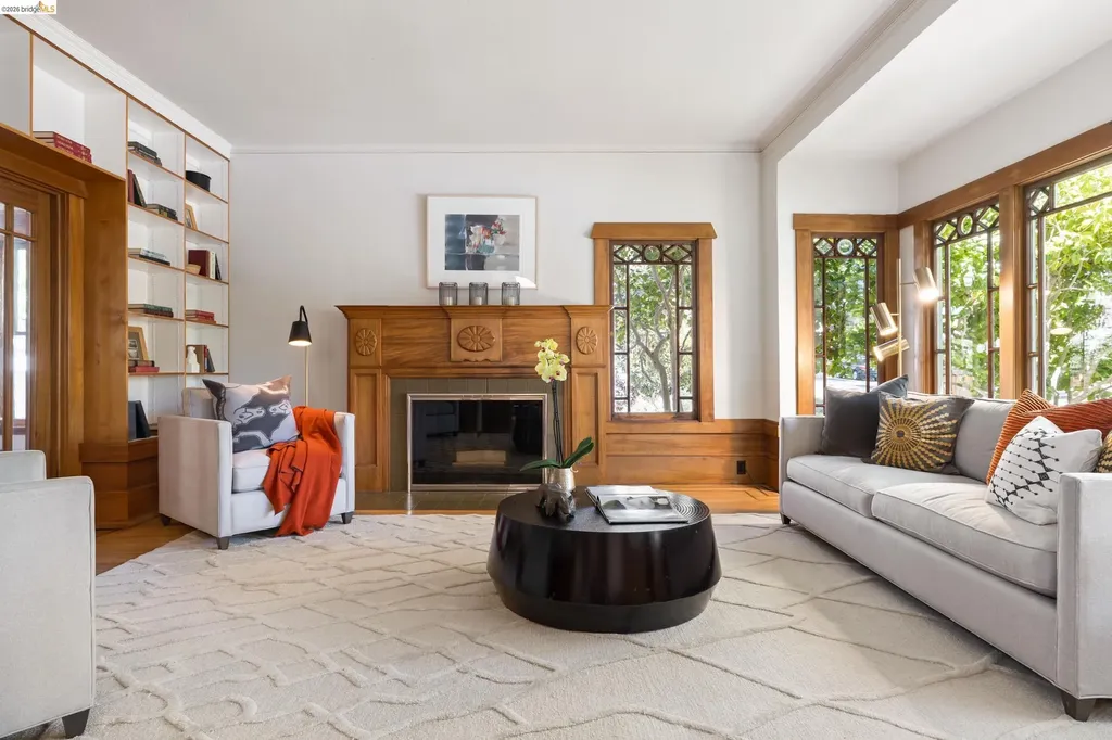 2909 Forest Avenue Berkeley CA 94705