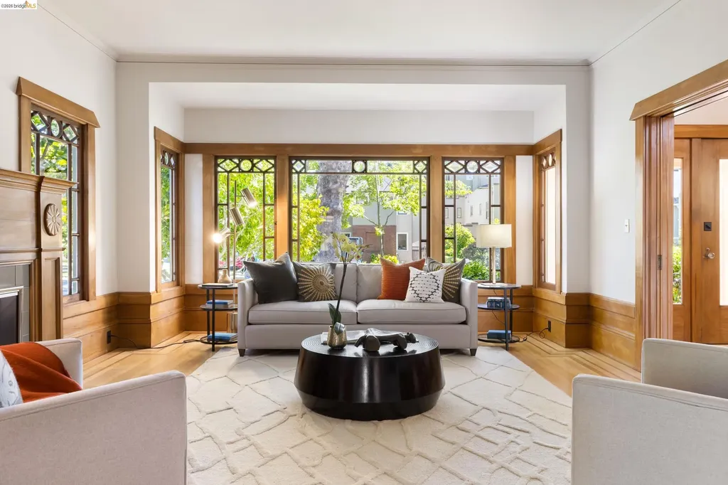 2909 Forest Avenue Berkeley CA 94705