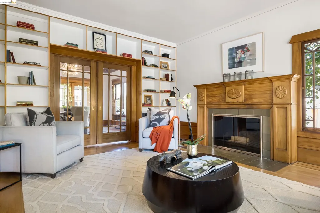 2909 Forest Avenue Berkeley CA 94705