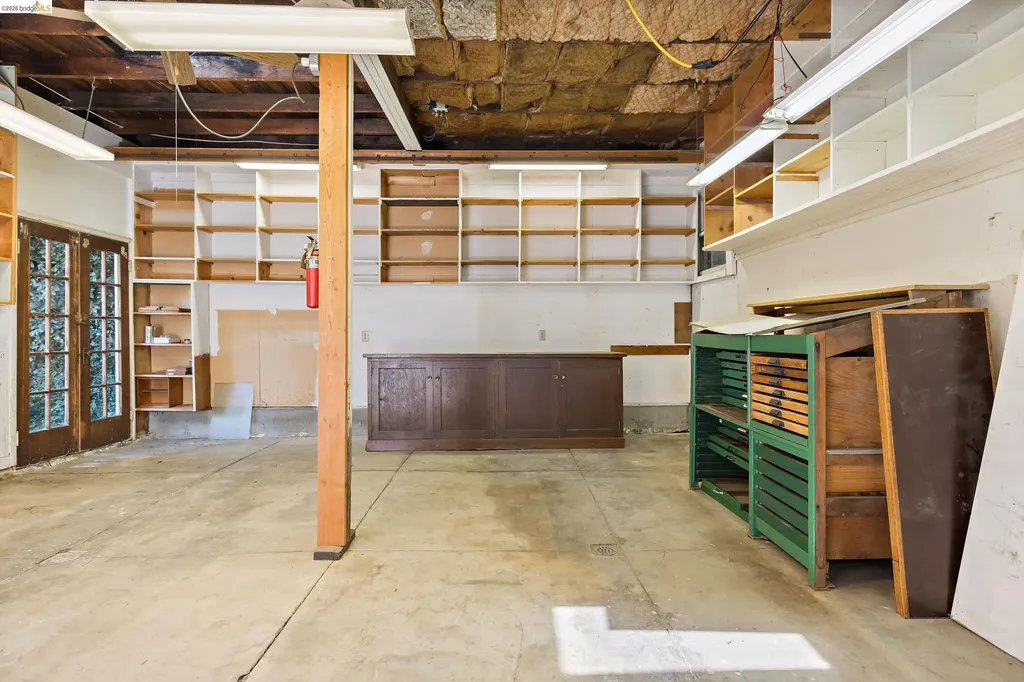 2909 Forest Avenue Berkeley CA 94705