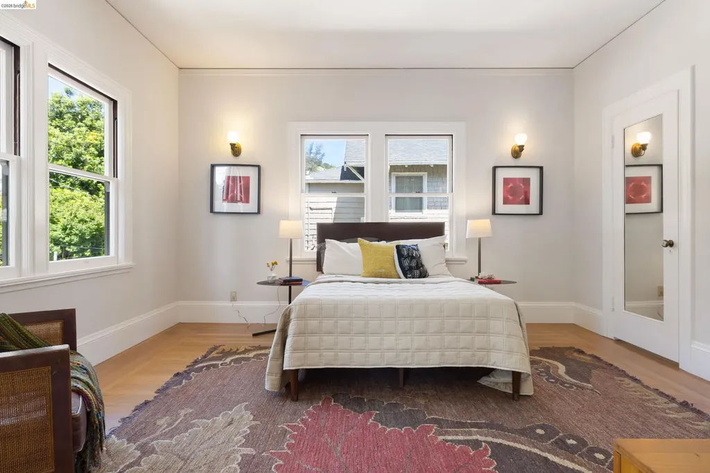 2909 Forest Avenue Berkeley CA 94705