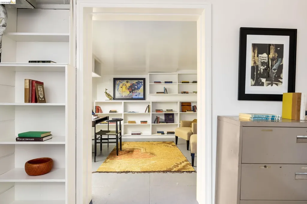 2909 Forest Avenue Berkeley CA 94705