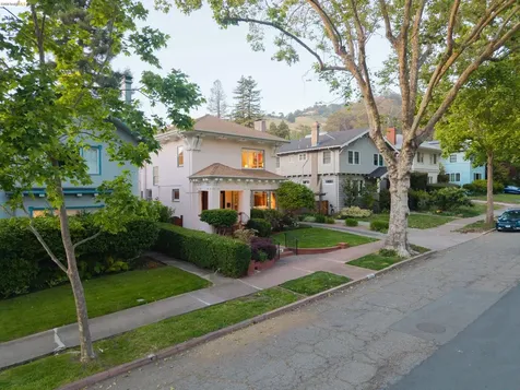 2909 Forest Avenue Berkeley CA 94705