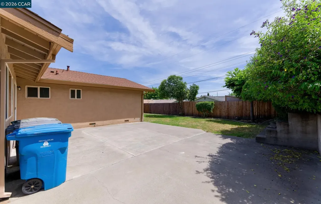 149 Lomita Avenue Vacaville CA 95688