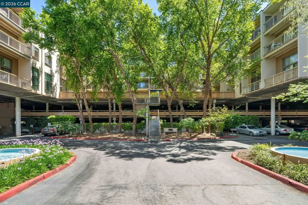 460 Civic Drive Walnut Creek CA 94596