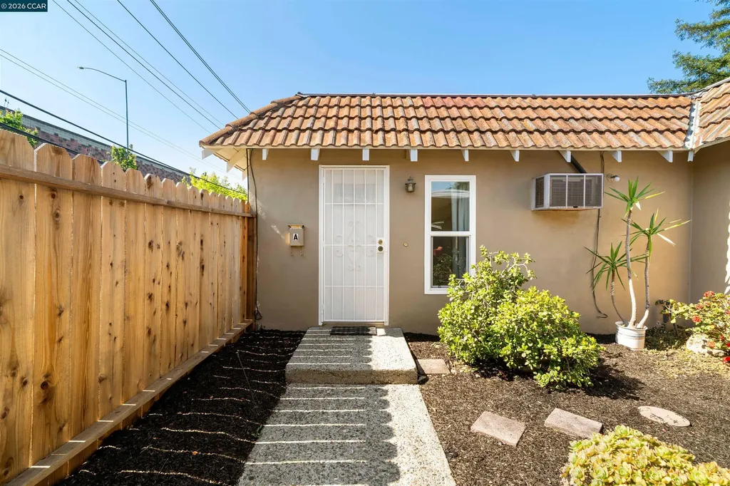 2223 Buena Vista Avenue Walnut Creek CA 94597