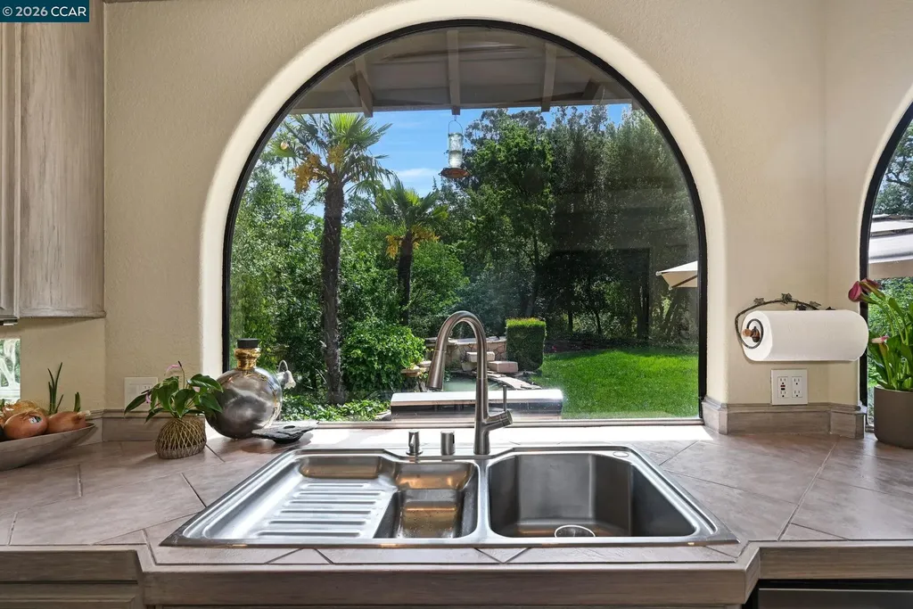 490 St Marys Road Lafayette CA 94549