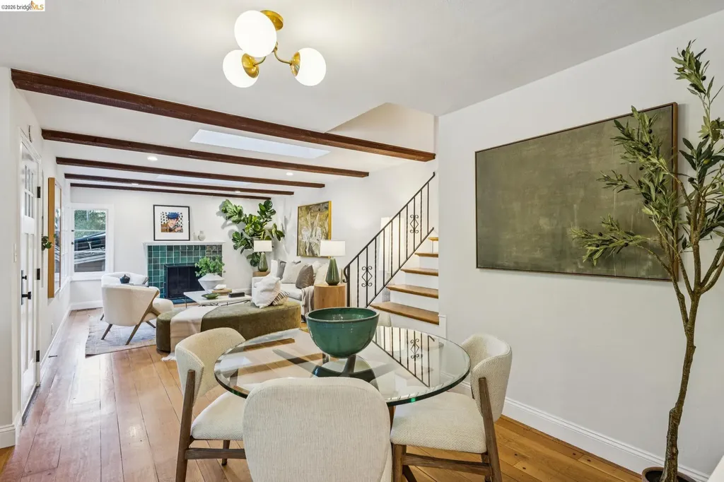 6465 Pinehaven Road Oakland CA 94611