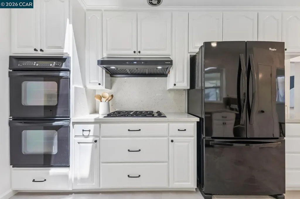 4 Crest Road Lafayette CA 94549