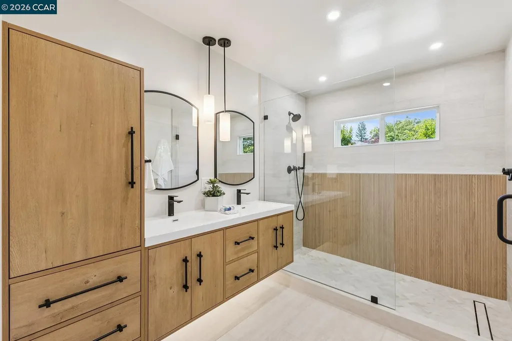 4 Crest Road Lafayette CA 94549