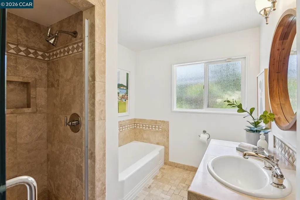 4 Crest Road Lafayette CA 94549