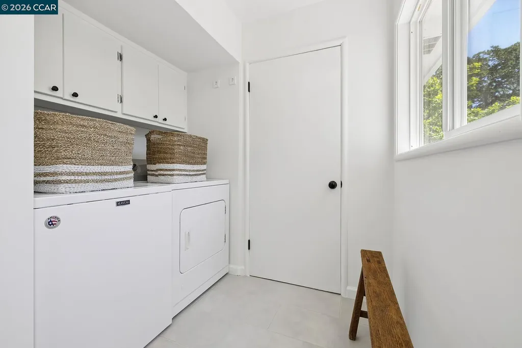 4 Crest Road Lafayette CA 94549