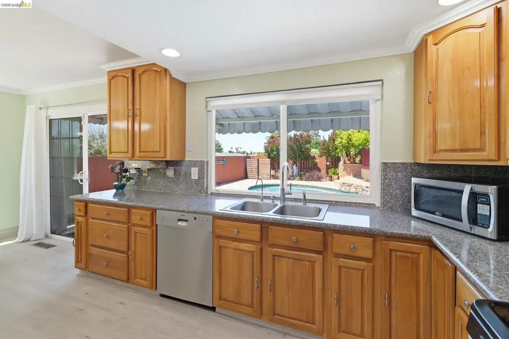 133 Stratford Street Vallejo CA 94591