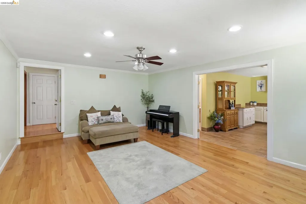 133 Stratford Street Vallejo CA 94591