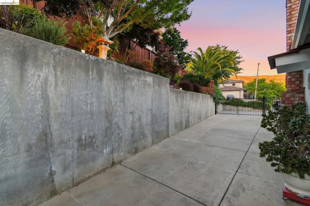 133 Stratford Street Vallejo CA 94591