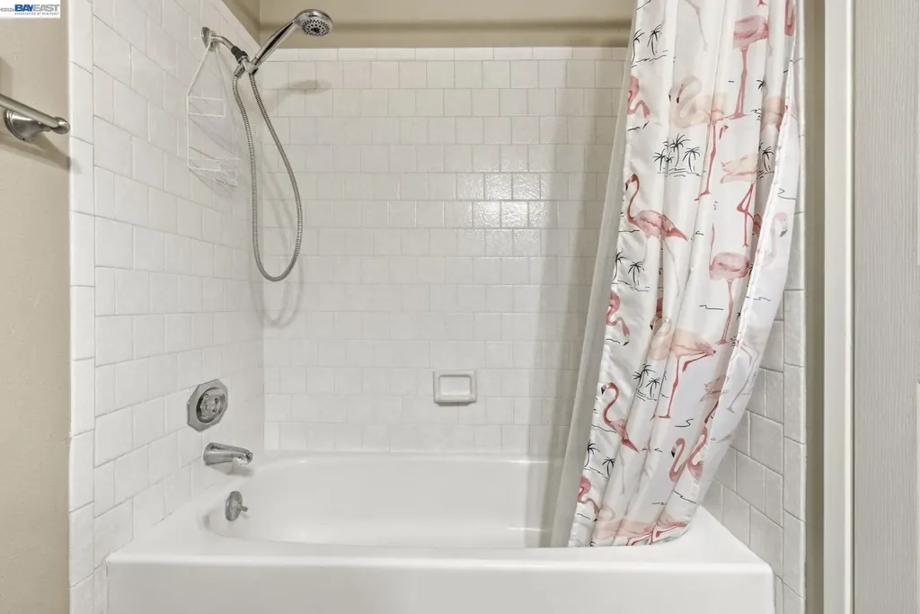 165 Fairoaks Drive Vacaville CA 95688
