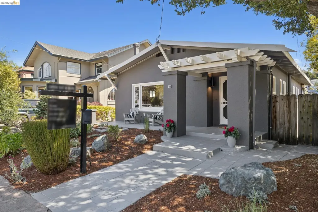 699 Arimo Avenue Oakland CA 94610