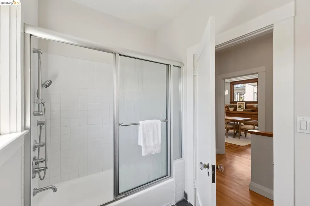 699 Arimo Avenue Oakland CA 94610