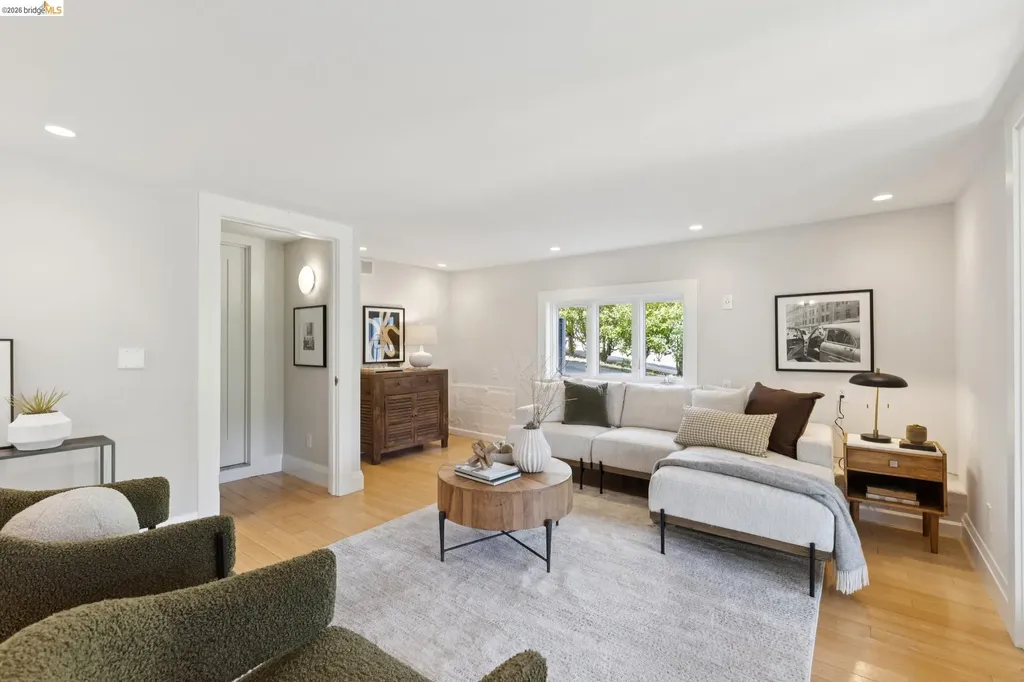 699 Arimo Avenue Oakland CA 94610