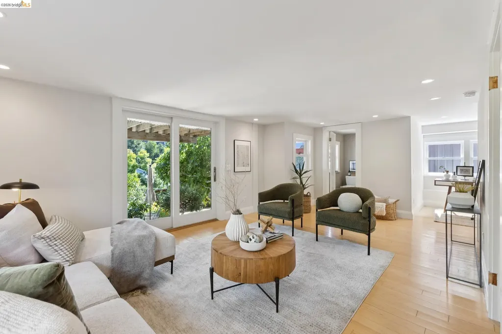 699 Arimo Avenue Oakland CA 94610