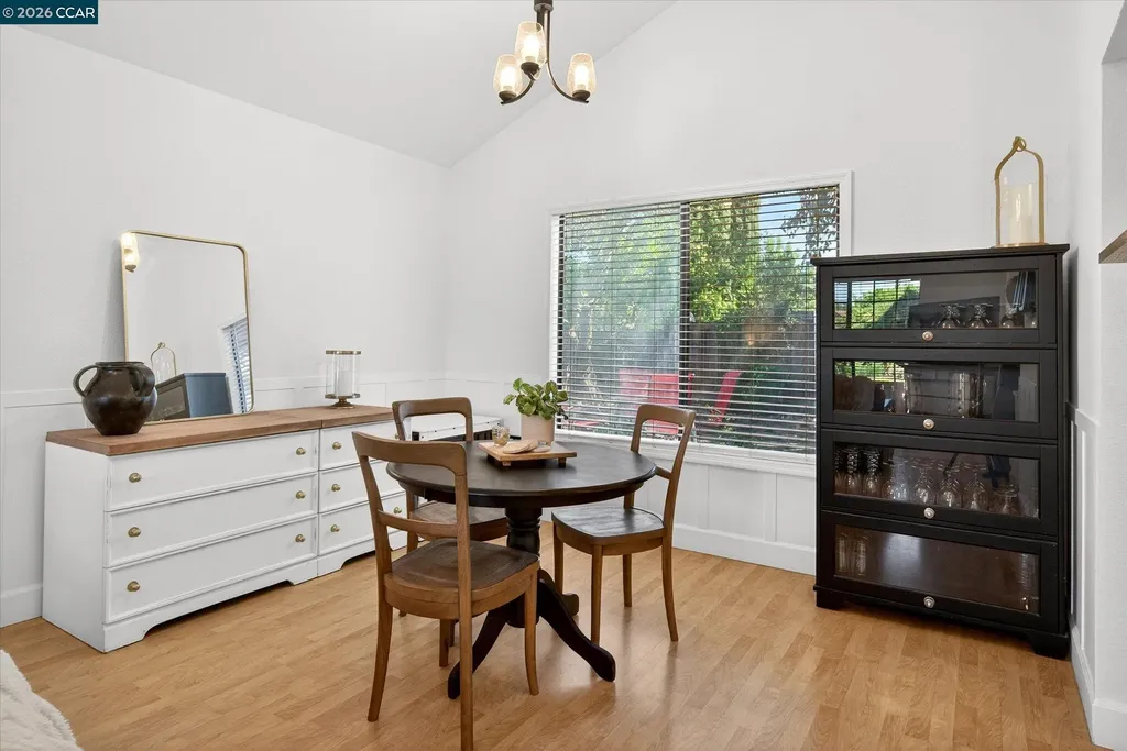 2202 Boulder Creek Court Martinez CA 94553
