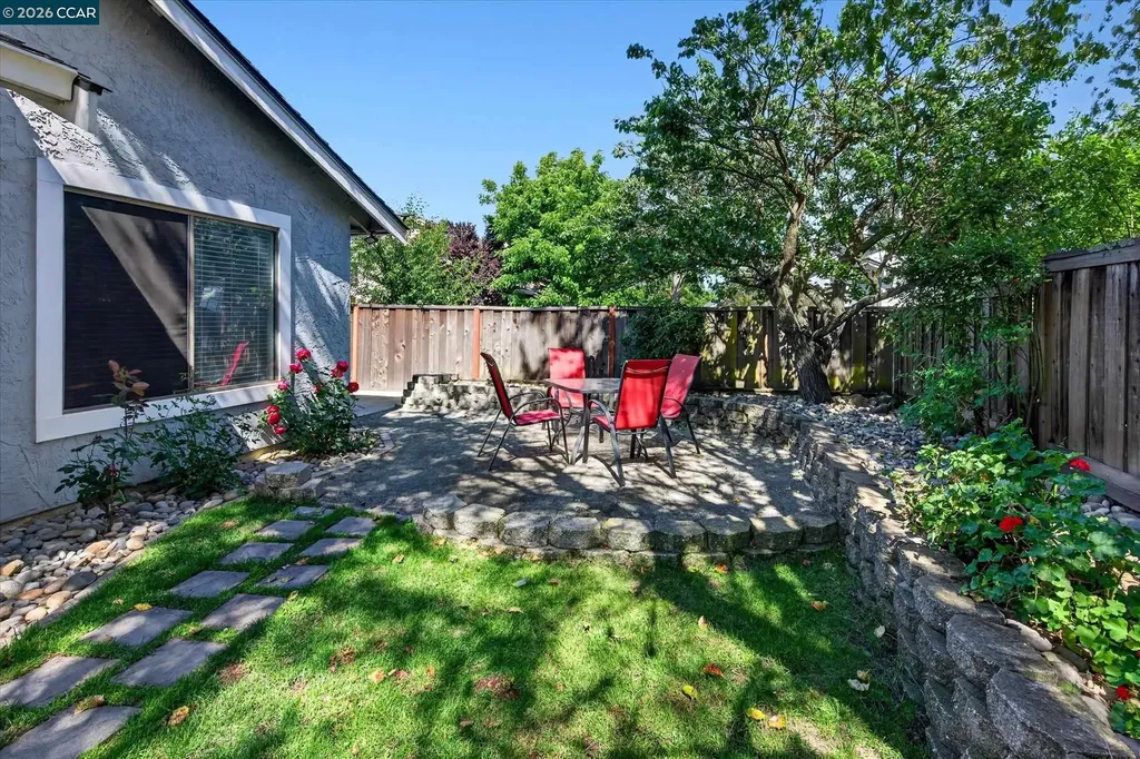 2202 Boulder Creek Court Martinez CA 94553