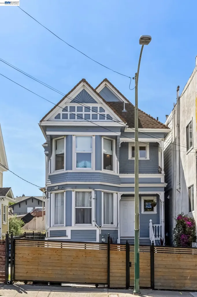 1806 8th Avenue Oakland CA 94606