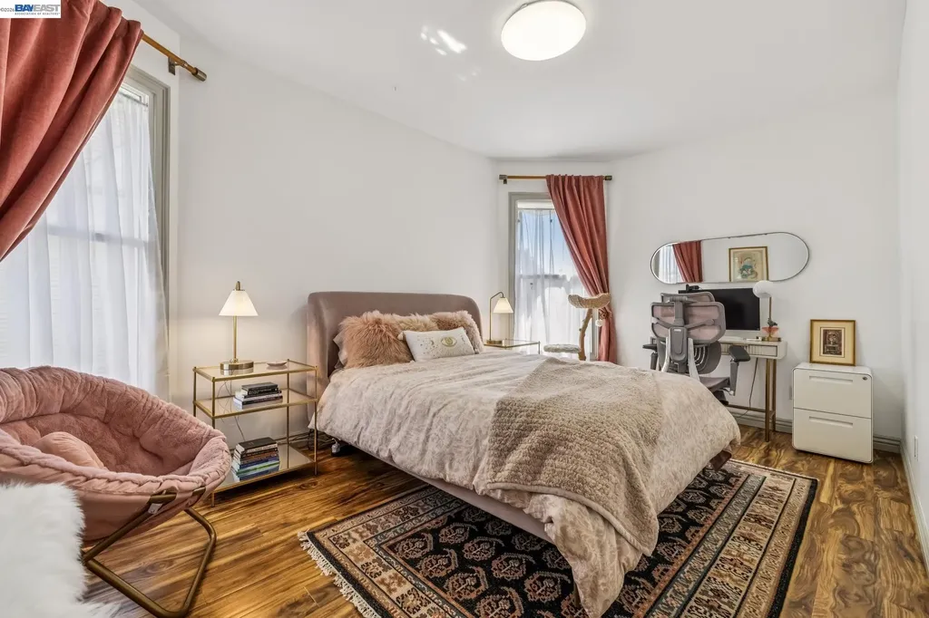 1806 8th Avenue Oakland CA 94606