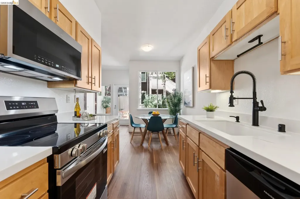 145 Bayside Court Richmond CA 94804