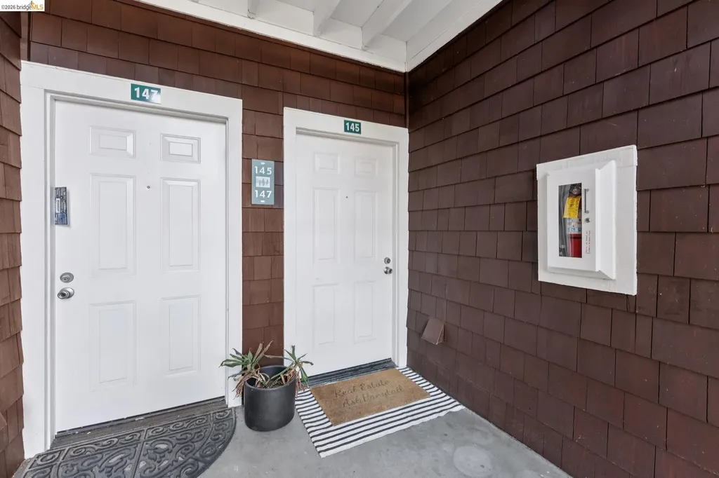 145 Bayside Court Richmond CA 94804